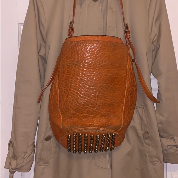 ALEXANDER WANG LEATHER BUCKET BAG - Picture 10 of 10